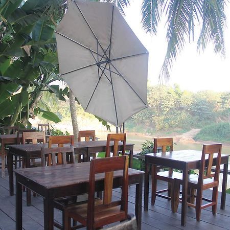 Riverside Guesthouse Luang Prabang Exterior photo